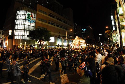 Photo by Kenichi Hirota , CC BY 2.0 , via Flickr